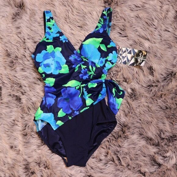 Vintage 90s Floral One Piece Swimsuit - Picture 2 of 9